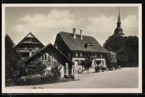 AK Auw /Aarg., Gasthaus zur Linde, Bes. A. Ammann-Villiger, Tanksäule
