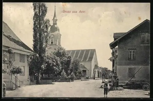 AK Auw, Strassenpartie, Blick zur Kirche