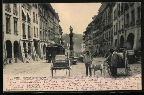 AK Bern, Gerechtigkeitsgasse mit Strassenbahn