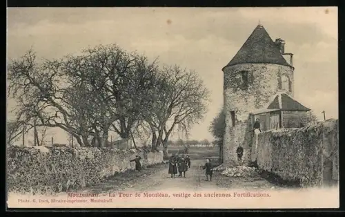 AK Montmirail, La Tour de Montléan, vestige des anciennes Fortifications