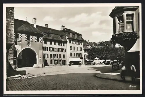 AK Aarau, Strassenpartie mit Restaurant Vogl und Tor