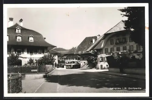 AK Langnau i. E., Dorfpartie mit Hotel Hirschen