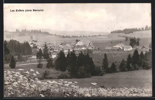 AK Les Enfers /Jura Bernois, Teilansicht mit Bäumen
