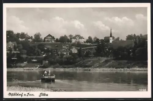 AK Mühldorf a. Inn., Fähre mit Ort im Hintergrund