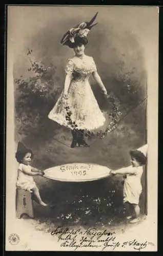 Foto-AK NPG: Frau balanciert auf einem Seil, Jahreszahl 1905