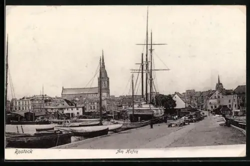 AK Rostock, Schiffe im Hafen