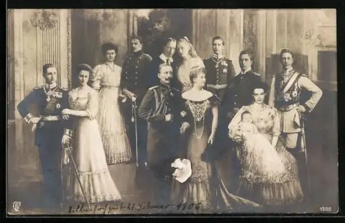 AK Kaiser Wilhelm II. König von Preussen im Kreise seiner Familie