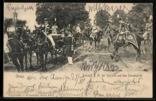 AK Berlin, Ankunft der Kaiserin Auguste Victoria von Preussen auf dem Paradefelde