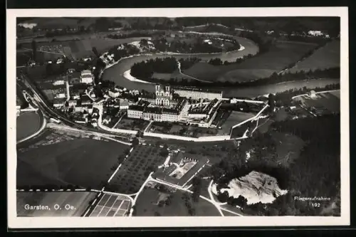 AK Garsten /O. Oe., Fliegeraufnahme des Ortes