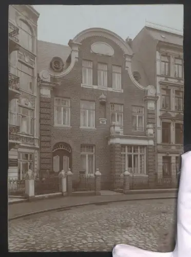 Fotografie unbekannter Fotograf, Ansicht Hamburg-Hoheluft, das Pastorat St. Markus in der Neumünstersche Strasse 12