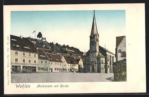 Goldfenster-AK Wehlen / Elbe, Strassenpartie am Marktplatz mit Kirche, Panorama