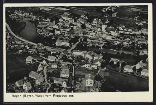 AK Regen /Bayer. Wald, Ortszentrum vom Flugzeug aus