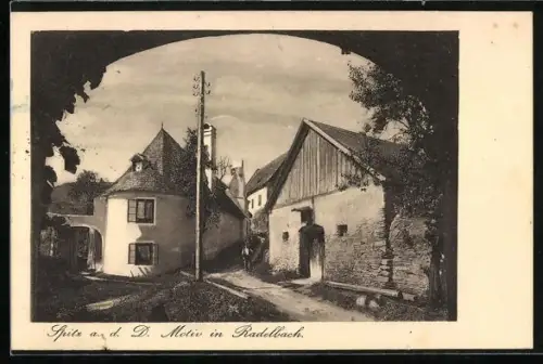 AK Spitz a. d. D., Radelbach, Ortspartie mit Scheune