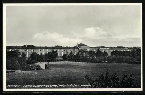 AK Bautzen, König-Albert-Kaserne von hinten, Infanterie