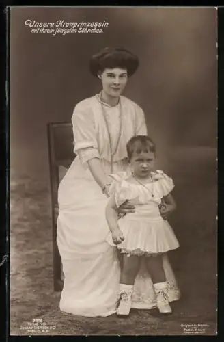 AK Unsere Kronprizessin mit ihrem jüngsten Sohn