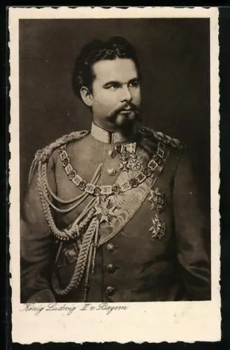 AK Porträt König Ludwig II. von Bayern in Uniform mit Orden