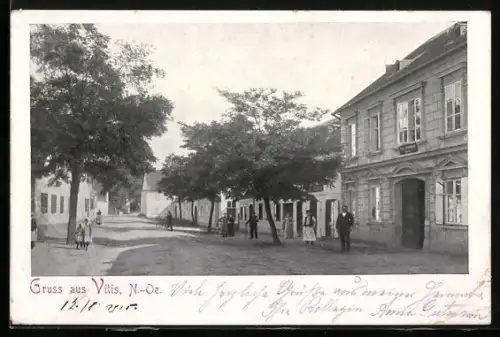 AK Vitis, Strassenpartie mit Geschäften
