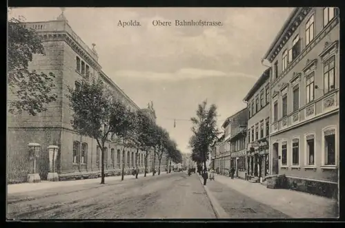 AK Apolda, Obere Bahnhofstrasse mit Geschäft
