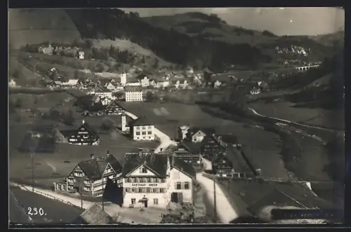 AK Brunnadern, Ortsansicht mit Gasthaus zum Anker aus der Vogelschau