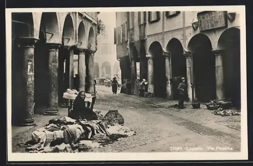 AK Lugano, Marktfrau in der Via Pessina