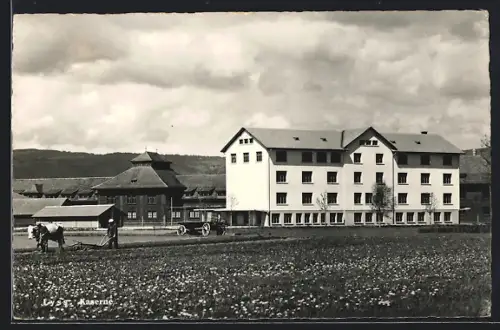 AK Lyss, Kaserne und Bauer mit Pflug