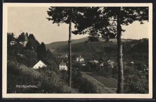 AK Teufenthal, Ortspartie mit Bäumen