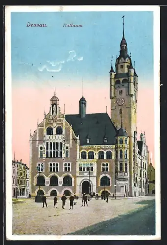 AK Dessau, Rathaus mit Vorplatz