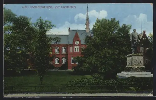AK Kiel, Bismarckdenkmal mit Gymnasium
