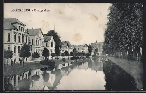 AK Oldenburg / Gr., Staugrabenstrasse, Wohnhäuser vom Staugraben aus gesehen