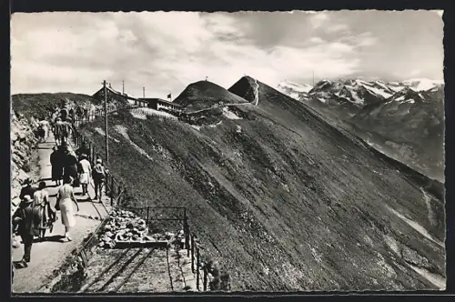AK Brienz, Brienzer Rothorn, Hotel Rothorn Kulm mit Gipfel