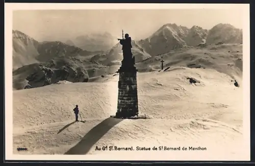 AK Gd-St-Bernard, Statue de St. Bernard de Menthon