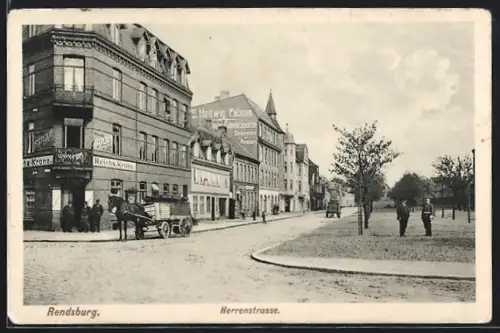 AK Rendsburg, Herrenstrasse, Strassenecke mit Gasthaus Reichskrone