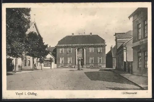 AK Varel i. Oldbg., Neumarkt mit Gasthaus