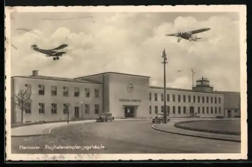 AK Hannover, Flugzeuge über dem Flughafenempfangsgebäude