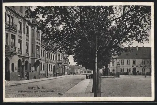AK Burg b. M., Paradeplatz mit Jacobistrasse