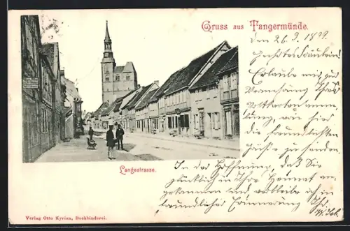 AK Tangermünde, Langestrasse mit Blick zur Kirche