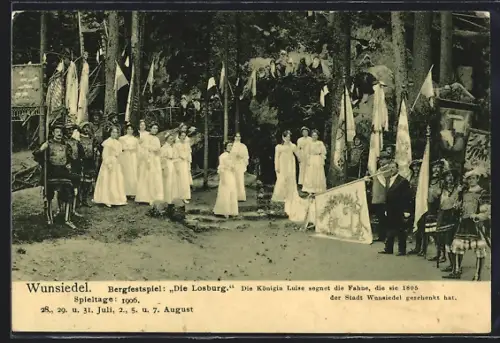 AK Wunsiedel, Bergfestspiel Die Losburg, Königin Luise segnet die Fahne