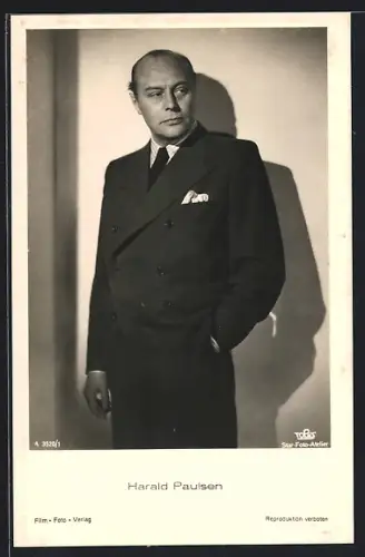 AK Schauspieler Harald Paulsen in schickem Jackett