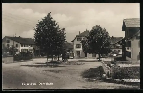 AK Fällanden, Dorfplatz mit Bäumen