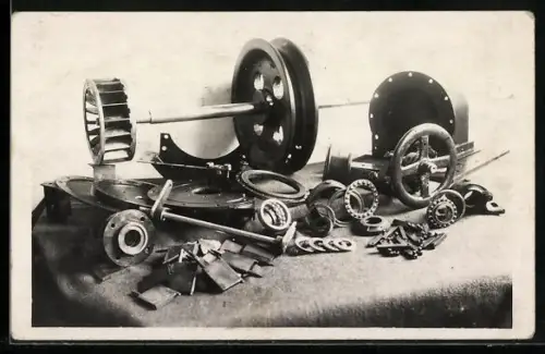 Foto-AK Bestandteile einer Turbine