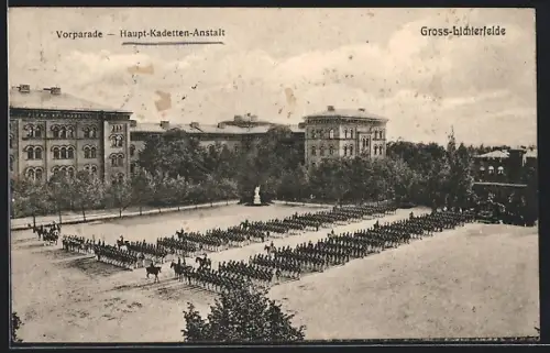 AK Berlin-Lichterfelde, Haupt-Kadetten-Anstalt, Vorparade