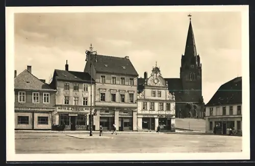 AK Eberswalde, Platz der Freundschaft mit Geschäften