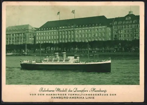 AK Hamburg, Fahrbares Modell des Passagierschiffes Hamburg vor der Verwaltung der Hamburg-Amerika Linie