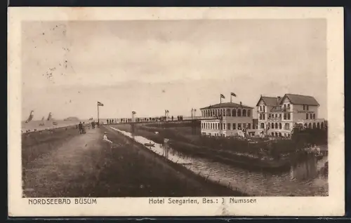 AK Büsum, Ortspartie mit Hotel Seegarten