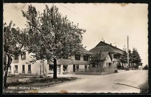 AK Bözberg /Aarg., Stalden, Strassenpartie mit Geschäft