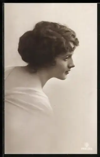 Foto-AK RPH SBW Nr. 6481/82: Junge Dame im weissen Kleid