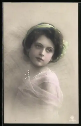 Foto-AK RPH SBW Nr. 1943/44: Fräulein im rosafarbenen Kleid