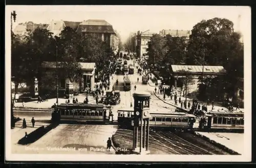 AK Berlin, Verkehrsbild vom Potsdamer Platz, Strassenbahnen