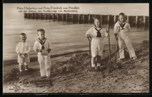 AK Prinz Hubertus mit Prinz Friedrich von Preussen und den Söhnen des Grossherzoges von Mecklenburg