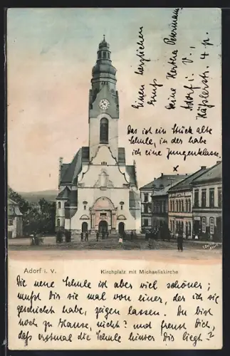 AK Adorf / Vogtland, Kirchplatz mit Michaeliskirche